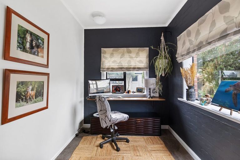 Photo of property in 19 Hill View Crescent, Highfield, Timaru, 7910