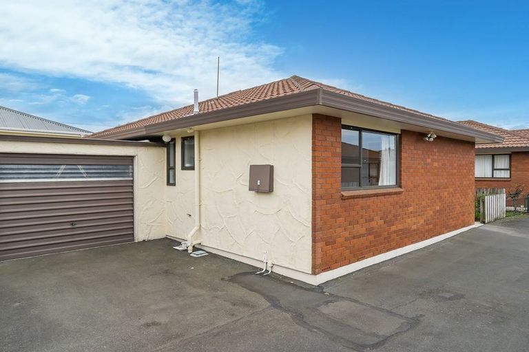 Photo of property in 2/5 Eskvale Street, Saint Kilda, Dunedin, 9012