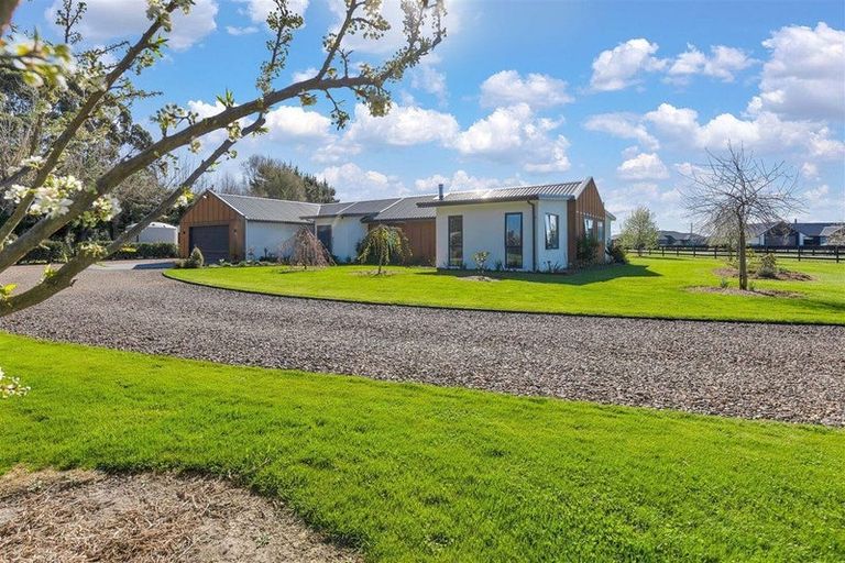 Photo of property in 6 Hallfield Drive, Ohoka, Kaiapoi, 7692