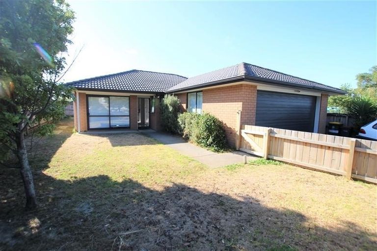 Photo of property in 77 Mountain Road, Mangere Bridge, Auckland, 2022