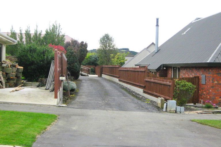 Photo of property in 17 Walton Park Avenue, Fairfield, Dunedin, 9018