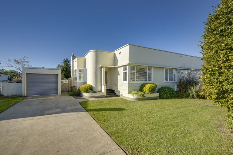 Photo of property in 708 Massey Street, Akina, Hastings, 4122