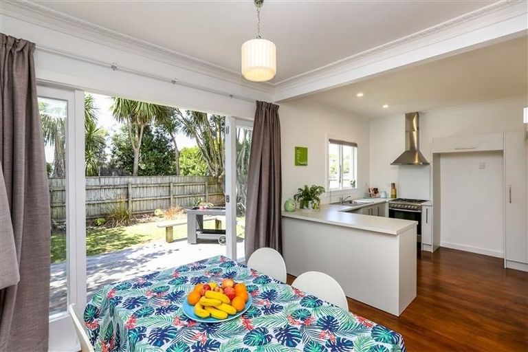 Photo of property in 19a Ropiha Street, Fitzroy, New Plymouth, 4312