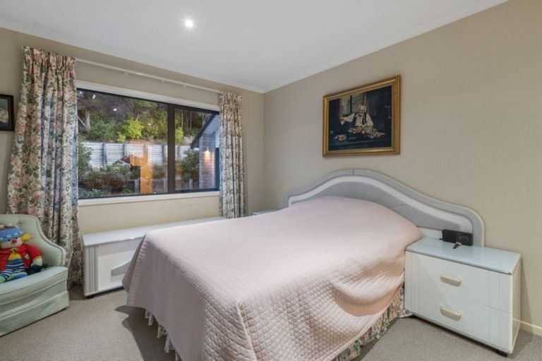 Photo of property in 349 Glenvar Road, Long Bay, Auckland, 0630