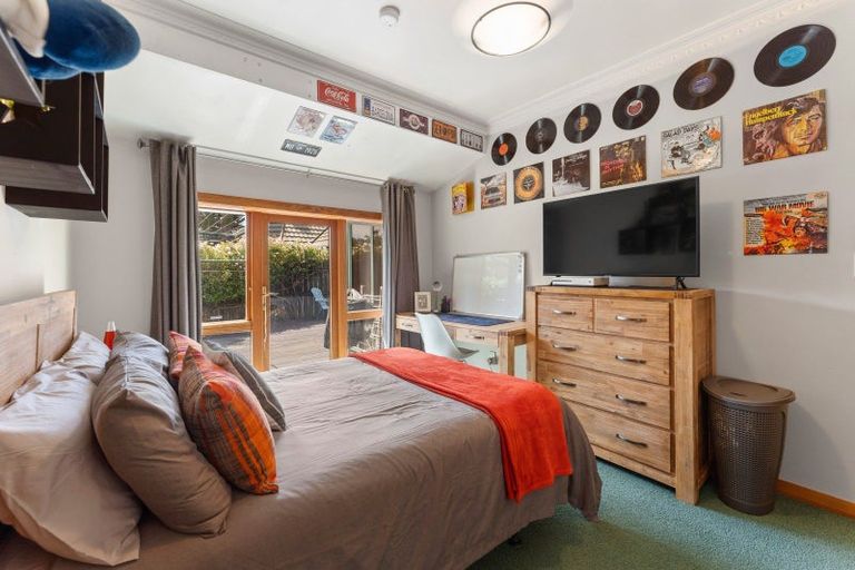 Photo of property in 1/33 Puriri Street, Woburn, Lower Hutt, 5010