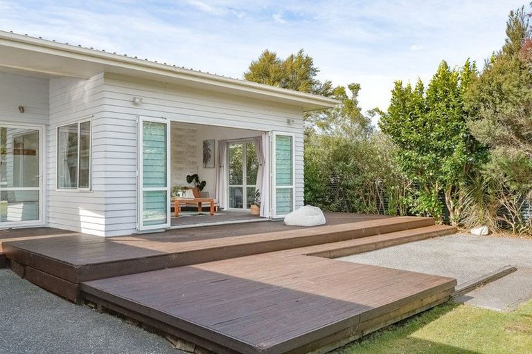 Photo of property in 52 Brougham Street, Westport, 7825