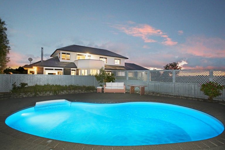 Photo of property in 61 Whatapaka Road, Karaka, Papakura, 2580
