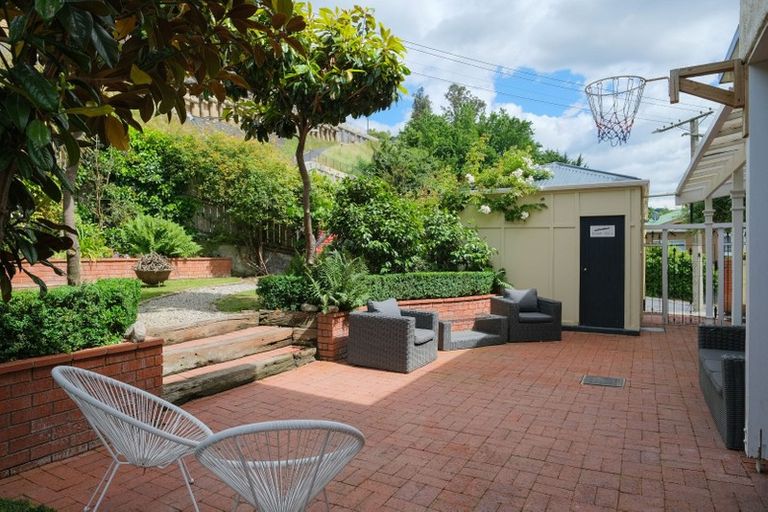 Photo of property in 86 Forbury Road, Saint Clair, Dunedin, 9012