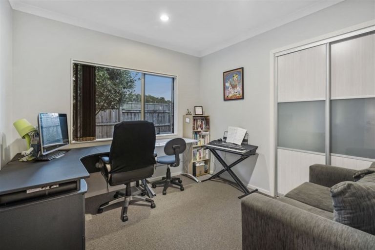 Photo of property in 2 Stamford Crescent, Flat Bush, Auckland, 2019