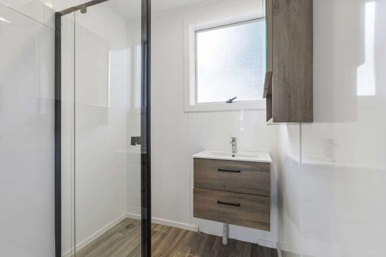 Photo of property in 56a Myers Road, Manurewa East, Auckland, 2102