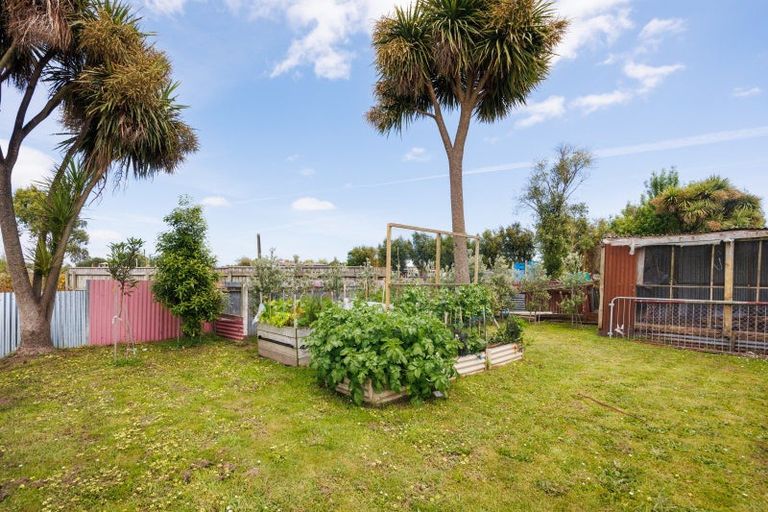 Photo of property in 88 Avenue Road, Foxton, 4814