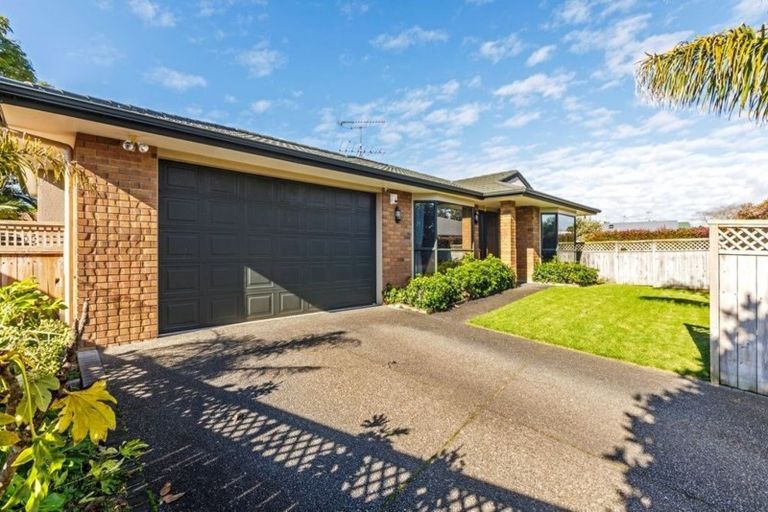 Photo of property in 12 Syracuse Place, Albany, Auckland, 0632