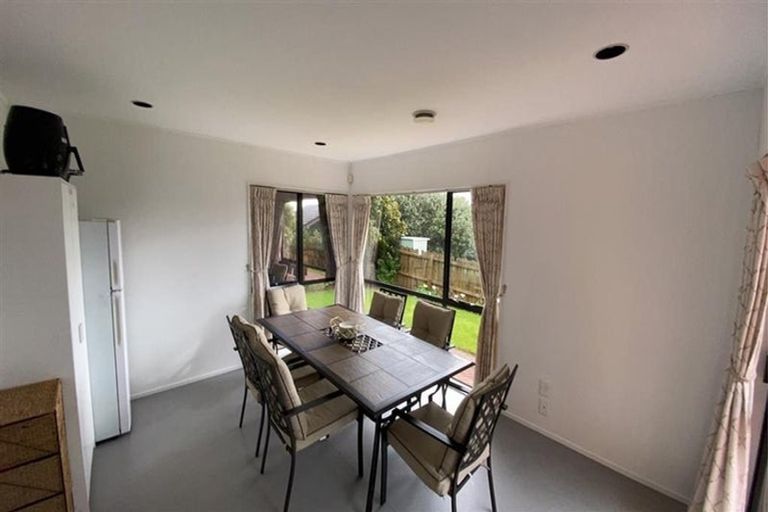 Photo of property in 10 Orangewood Drive, Northpark, Auckland, 2013