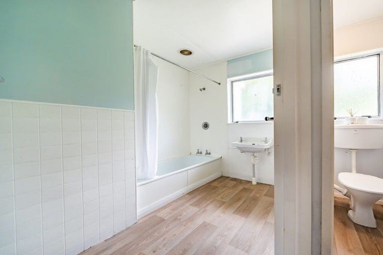 Photo of property in 71b Holland Street, Wainuiomata, Lower Hutt, 5014