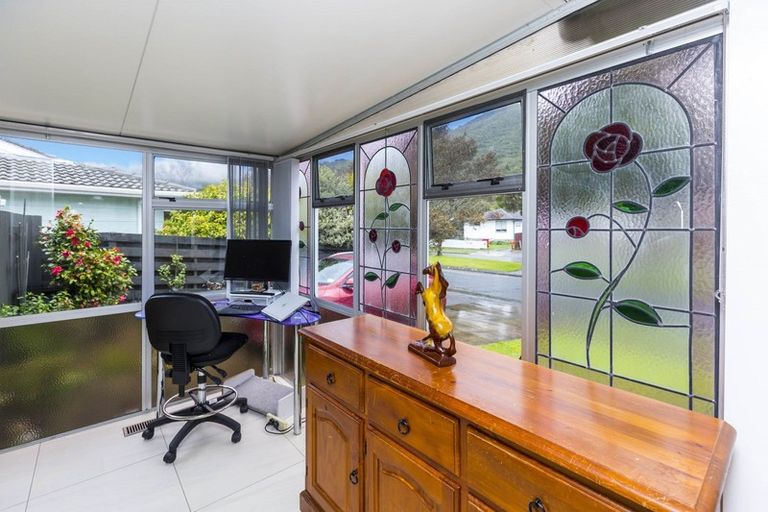 Photo of property in 189 California Drive, Totara Park, Upper Hutt, 5018