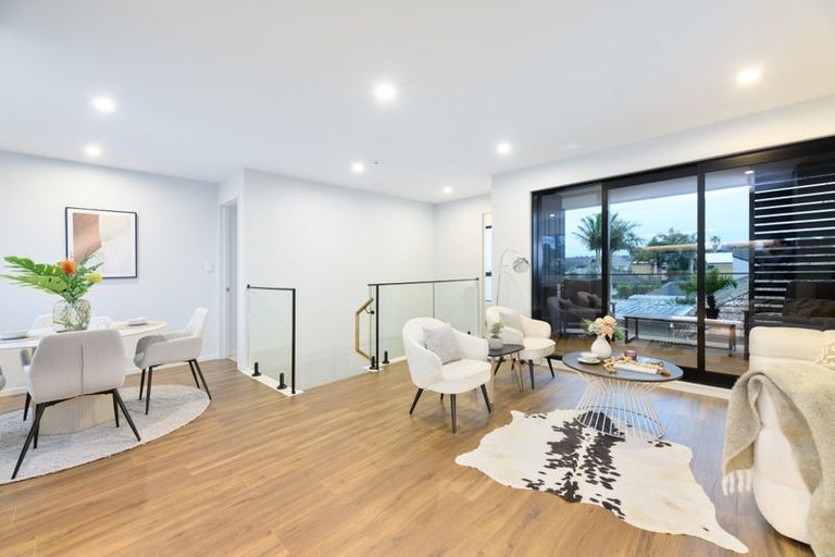 Photo of property in 18c Stratford Avenue, Milford, Auckland, 0620