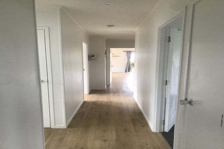 Photo of property in 65 Marendellas Drive, Bucklands Beach, Auckland, 2014