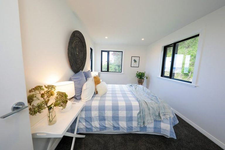 Photo of property in 354 The Esplanade, Island Bay, Wellington, 6023