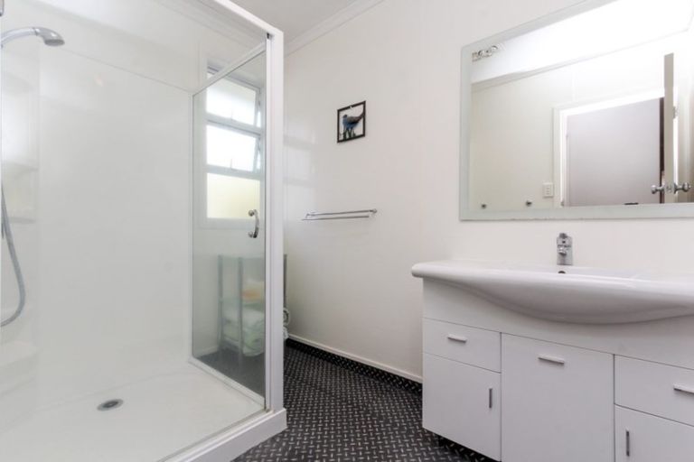 Photo of property in 46 Oranga Street, Marfell, New Plymouth, 4310