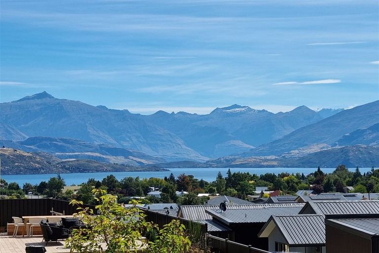 Photo of property in 63 Farrant Drive, Wanaka, 9305