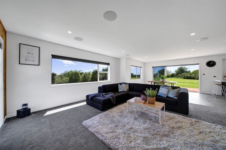 Photo of property in 1253 Upland Road, Egmont Village, Inglewood, 4386