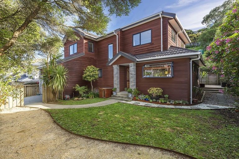 Photo of property in 95 Cortina Avenue, Johnsonville, Wellington, 6037