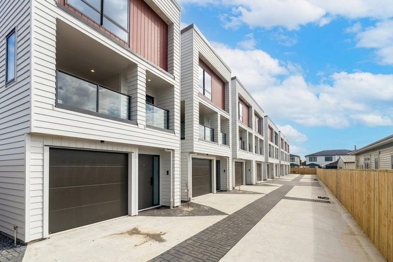 Photo of property in 3/50 Hoteo Avenue, Papatoetoe, Auckland, 2025