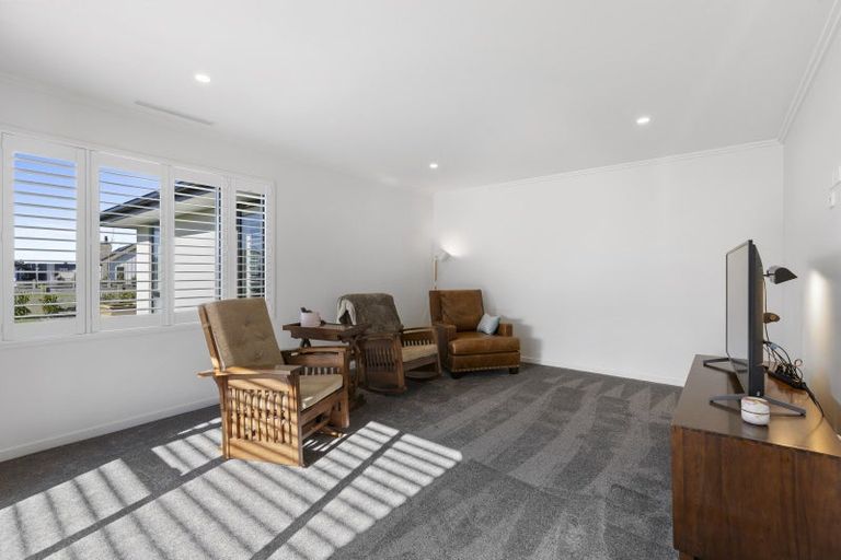 Photo of property in 23 Ridgeland Way, West Melton, 7618