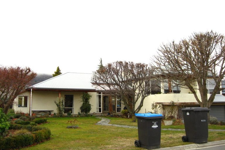 Photo of property in 22 Shaw Street, Arrowtown, 9302