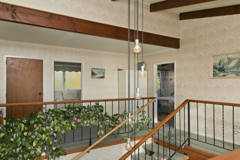 Photo of property in 354 Lake Terrace, Two Mile Bay, Taupo, 3330