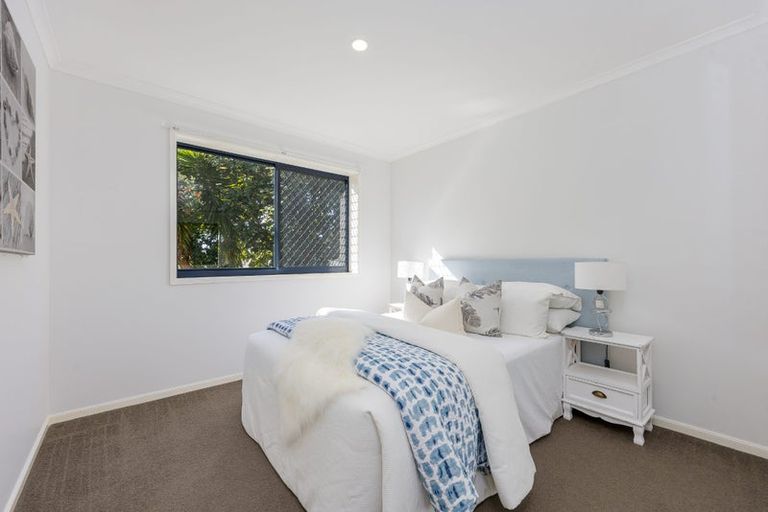 Photo of property in 4 Parkwood Crescent, Gulf Harbour, Whangaparaoa, 0930