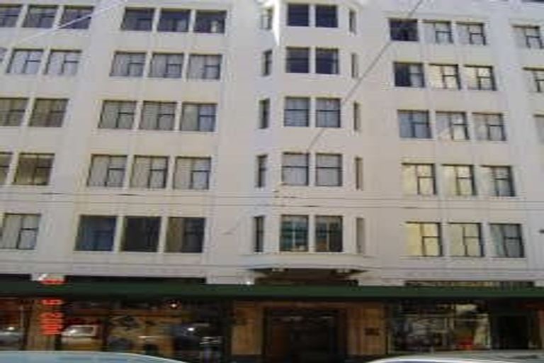 Photo of property in Civic Chambers Apartments, 11/25 Cuba Street, Te Aro, Wellington, 6011