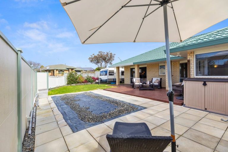 Photo of property in 2 Ashmore Court, Bethlehem, Tauranga, 3110