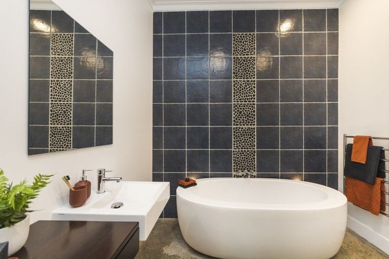 Photo of property in 334 Aokautere Drive, Aokautere, Palmerston North, 4471