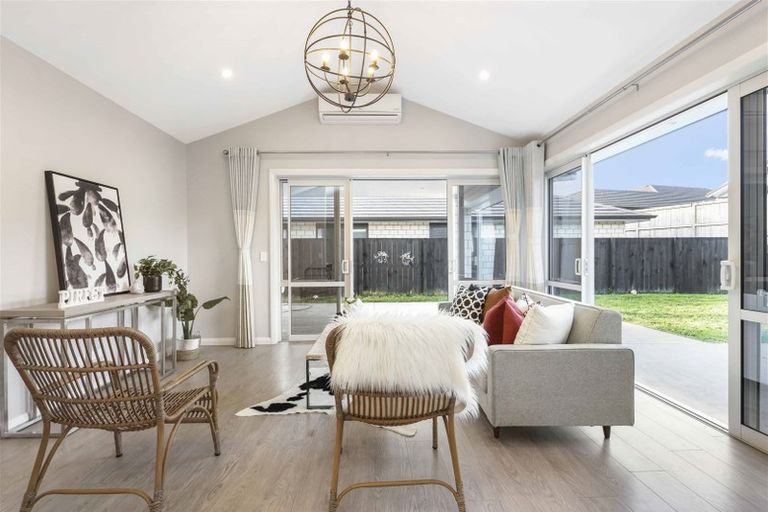 Photo of property in 8 Helenslee Court, Flagstaff, Hamilton, 3210