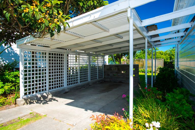 Photo of property in 115 Fox Street, Whataupoko, Gisborne, 4010