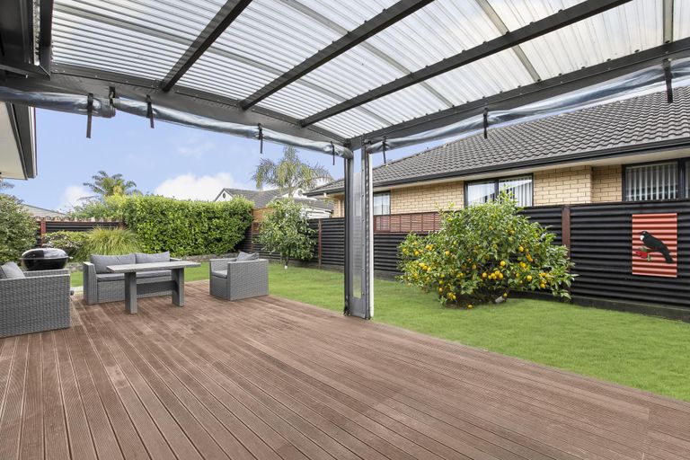 Photo of property in 77 John Street, Pukekohe, 2120