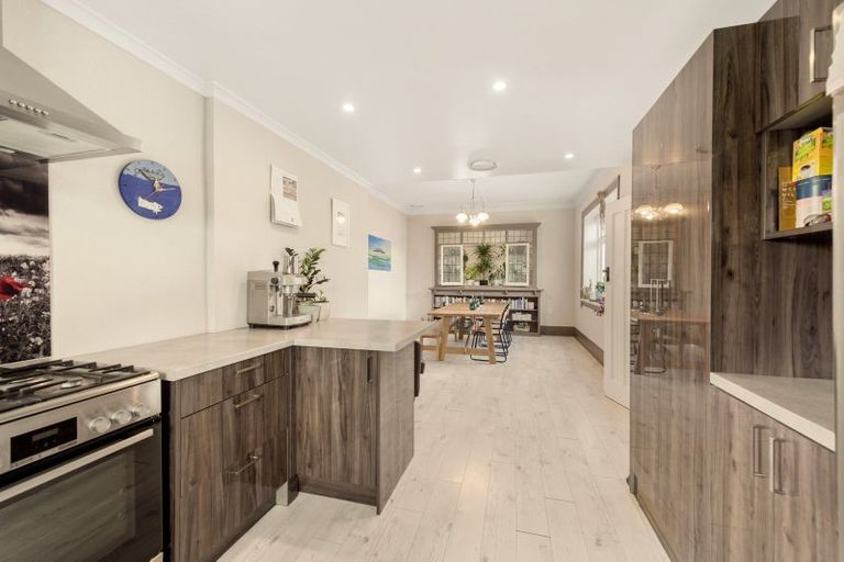 Photo of property in 14 Kerwood Place, Gore, 9710