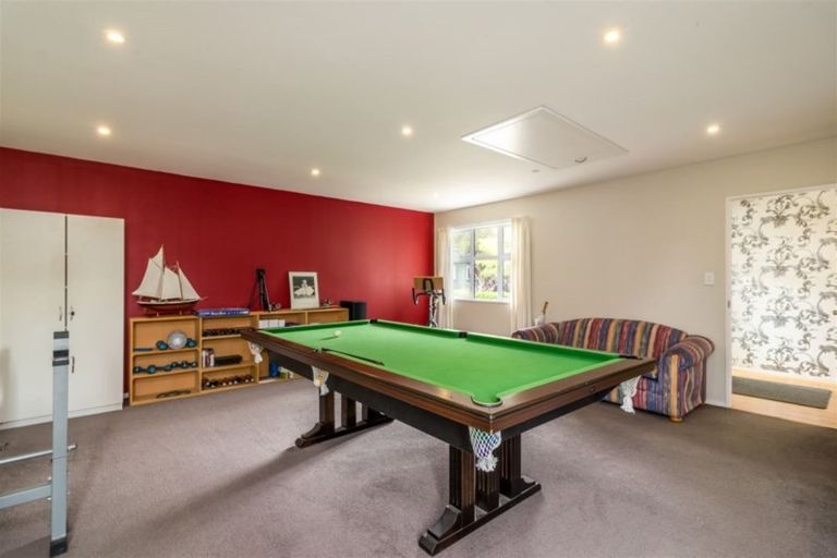 Photo of property in 90a Bryndwr Road, Bryndwr, Christchurch, 8052
