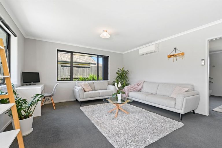 Photo of property in 11 Foxbury Court, Rototuna North, Hamilton, 3210