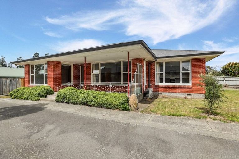 Photo of property in 97 Cameron Street, Ashburton, 7700