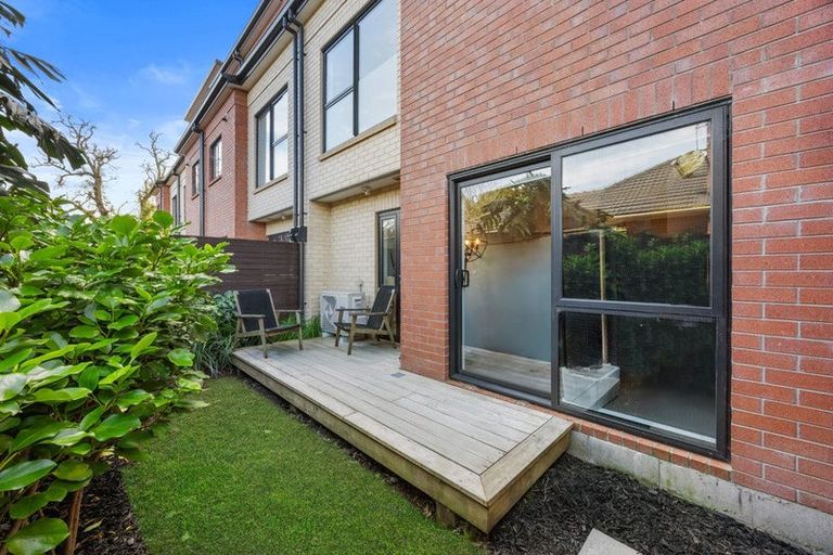 Photo of property in 500c Te Atatu Road, Te Atatu Peninsula, Auckland, 0610