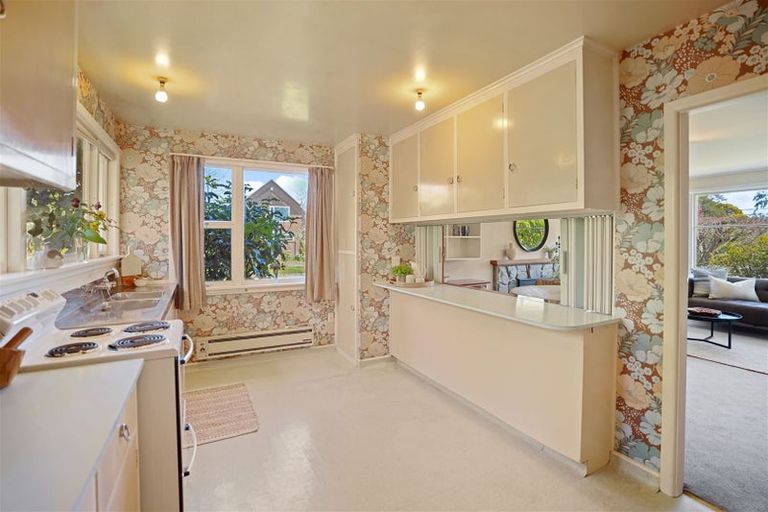 Photo of property in 42 Arlington Street, Burnside, Christchurch, 8053