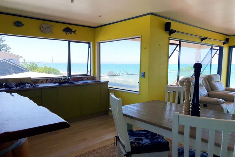 Photo of property in 267 Clifton Road, Te Awanga, 4102