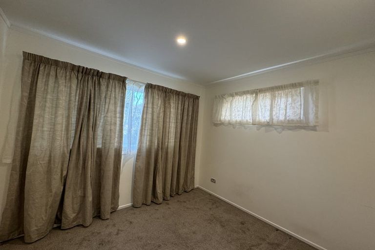 Photo of property in 1/14 Chequers Avenue, Glenfield, Auckland, 0629