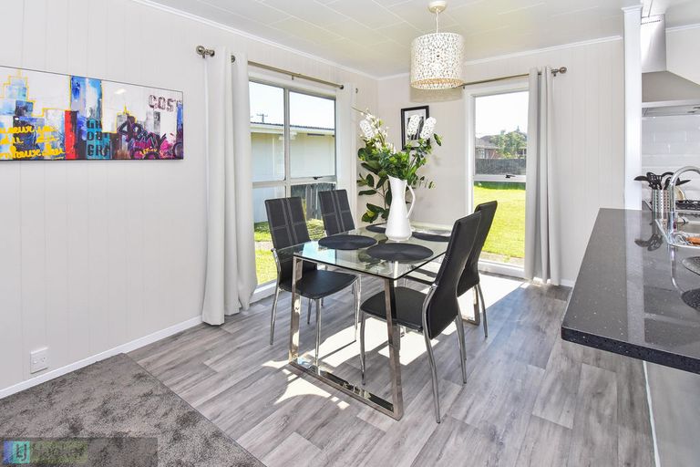 Photo of property in 4 Agar Place, Favona, Auckland, 2024