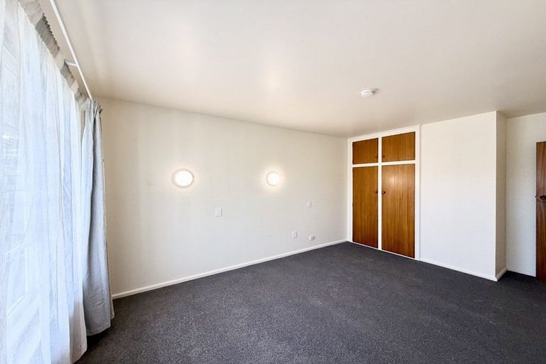Photo of property in 152 Straven Road, Fendalton, Christchurch, 8014
