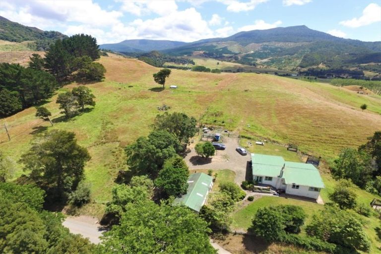 Photo of property in 2136 Waihue Road, Mamaranui, Dargaville, 0372