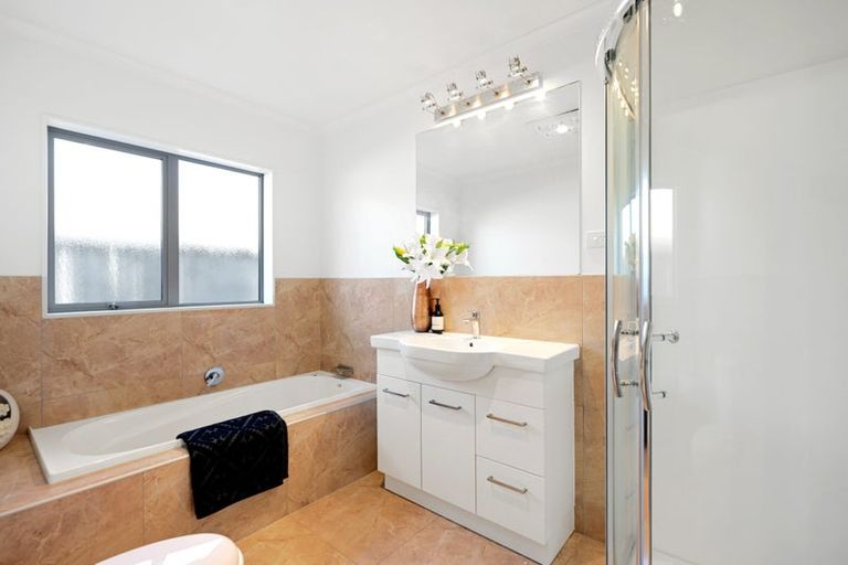 Photo of property in 1 Astelia Lane, Rototuna North, Hamilton, 3210