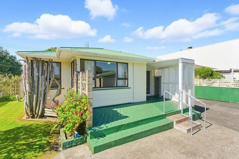 Photo of property in 58 Bedford Avenue, Gonville, Whanganui, 4501